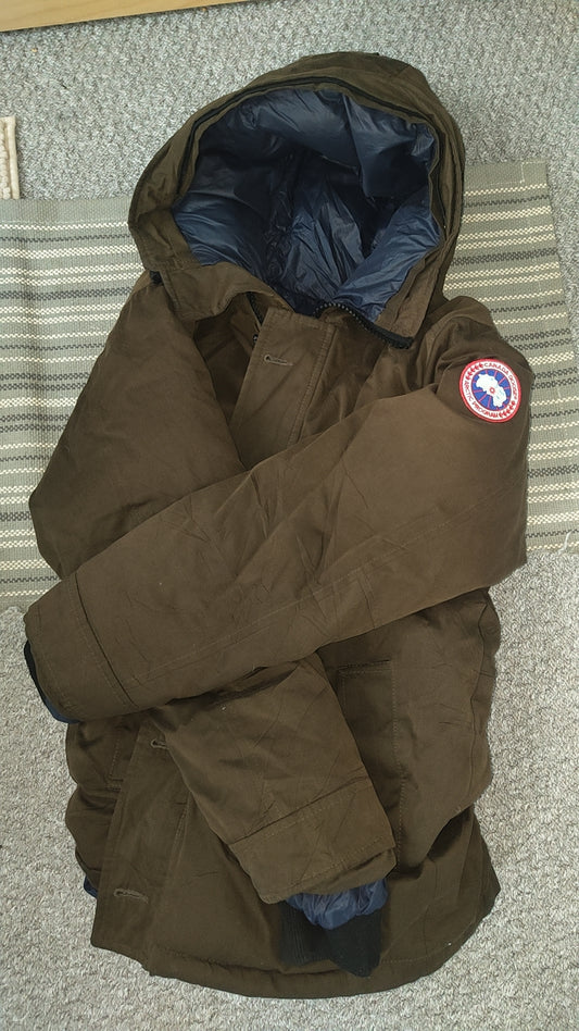 Canada goose jacket green vintage large